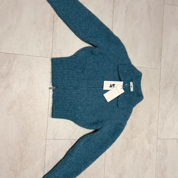 [BUNJANG] Le Crop Knit Zip-up Blue / 르 크롭니트 집업 블루