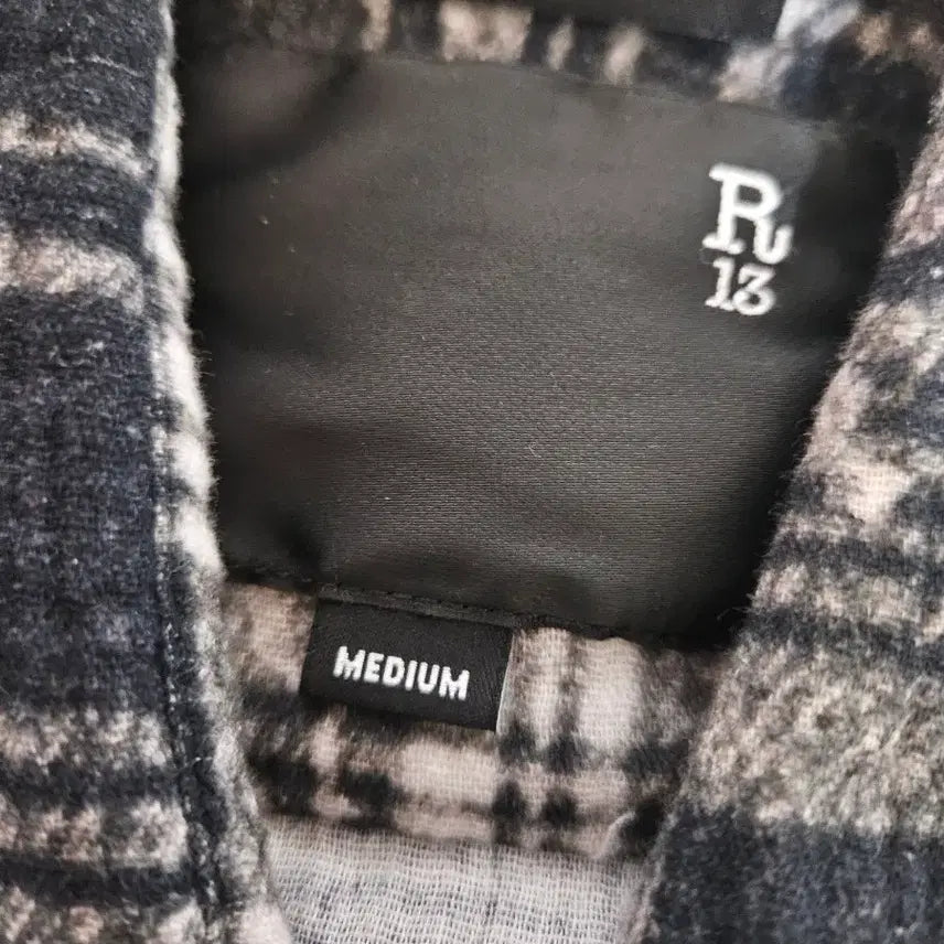 [SOLD OUT] R13 페인티드 체크셔츠 M사이즈