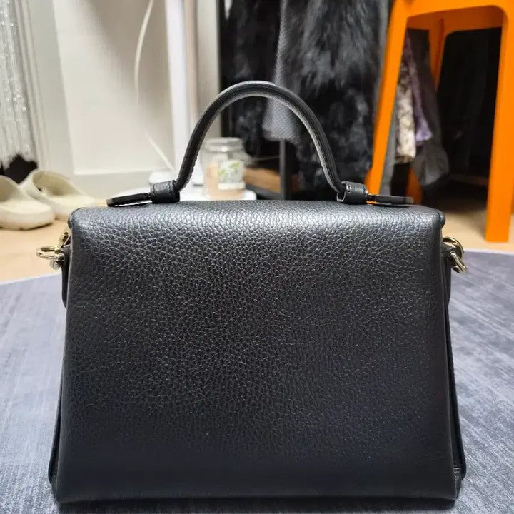 [BUNJANG] Gucci Interlocking Top Handle Tote Bag / 구찌 인터로킹 탑핸들 블랙 가방