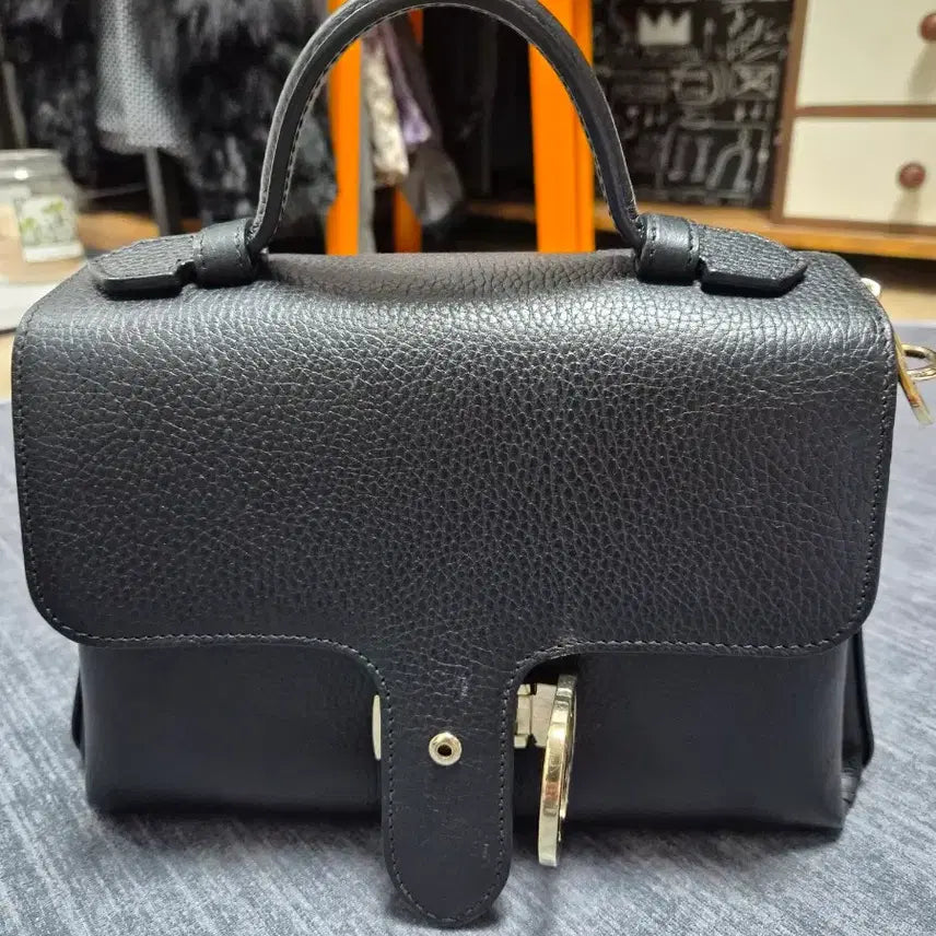 [BUNJANG] Gucci Interlocking Top Handle Tote Bag / 구찌 인터로킹 탑핸들 블랙 가방