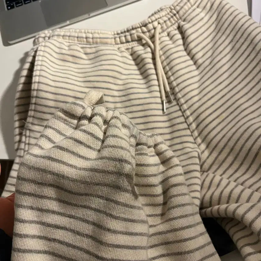 [BUNJANG] Glowny Stripe Training Set / 글로니 스트라이프 트레이닝 세트