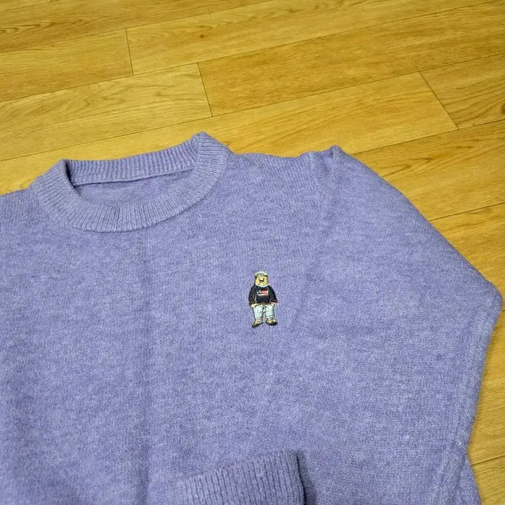 [BUNJANG] Generic Purple Bear Knit Top / 여성  퍼플 곰돌이 니트티