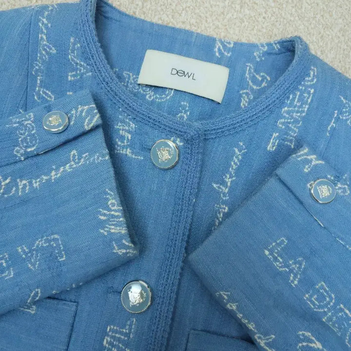 [BUNJANG] DEWL Lettering Blue Tweed Jacket / (55)DEWL 듀엘 여성 자켓 레터링 블루 트위드 긴팔 봄하객룩
