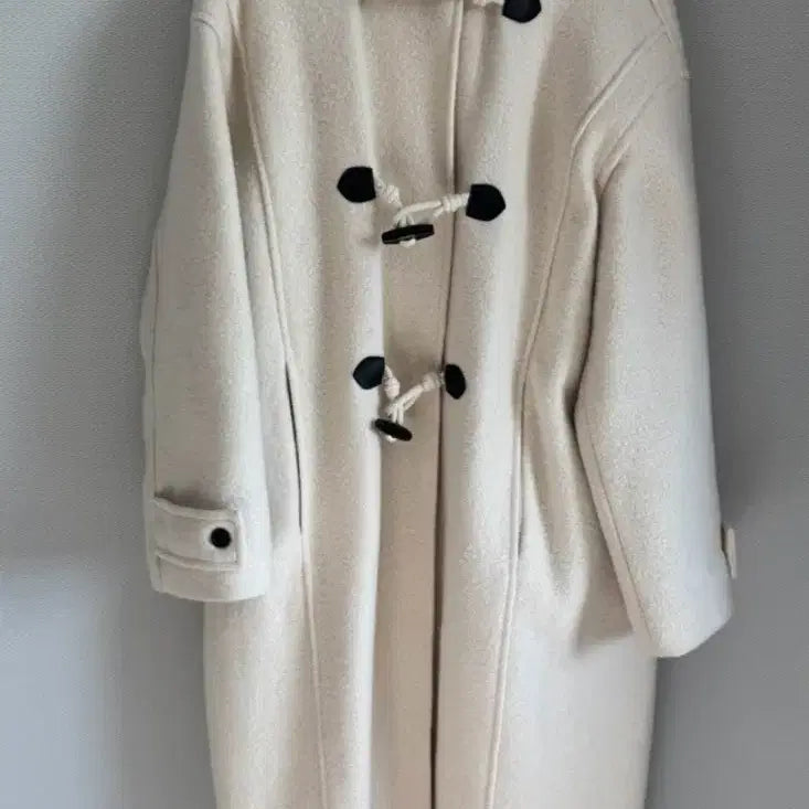 [BUNJANG] VERGAMOT Ivory Hooded Duffle Coat / 베르가못 후드 더플 코트 아이보리