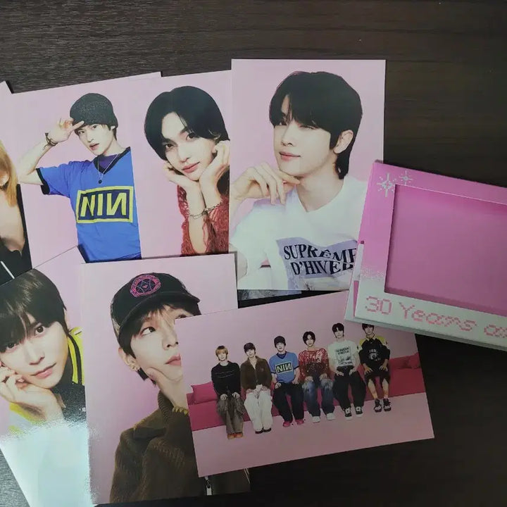[BUNJANG] RIIZE SMTOWN LIVE 2025 Group Photo Set / 라이즈 SMTOWN LIVE 2025 그룹 단체 탁상 포토세트