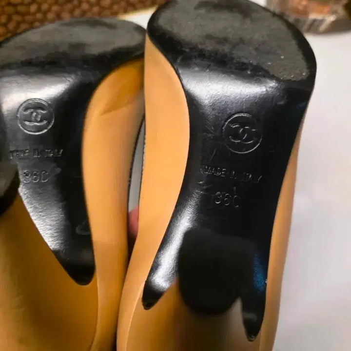 [BUNJANG] Chanel Pumps Heels Beige/Black / 샤넬 베이지/블랙 펌프스힐 구두