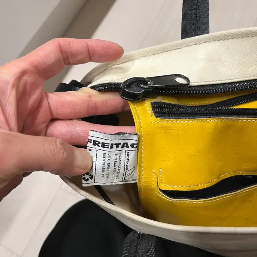 [BUNJANG] Freitag Leland Ivory Shoulder Bag / (땡처리)프라이탁 리랜드 아이보리(민트택X)