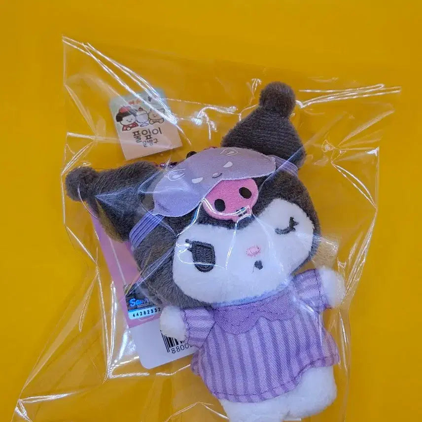 [BUNJANG] Sanrio Kuromi Pajamas Keyring / 쿠로미 잠옷 꿀잠 키링. 새상품