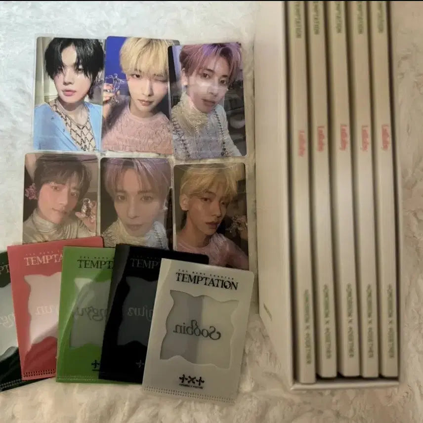 [BUNJANG] TXT (Tomorrow X Together) The Name Chapter: FREEFALL - Lullaby Unsealed Album / 투바투 룰러바이 개봉앨범 포카 포함