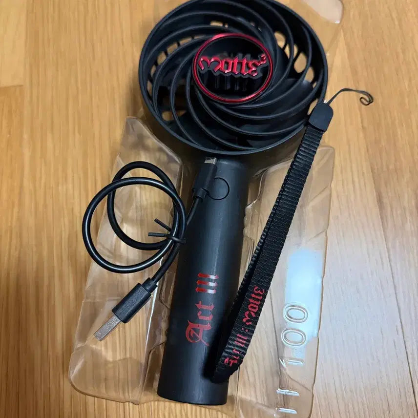 [BUNJANG] BIGBANG G-Dragon Hand Fan / 빅뱅 지드래곤 지디 손 선풍기 핸드팬