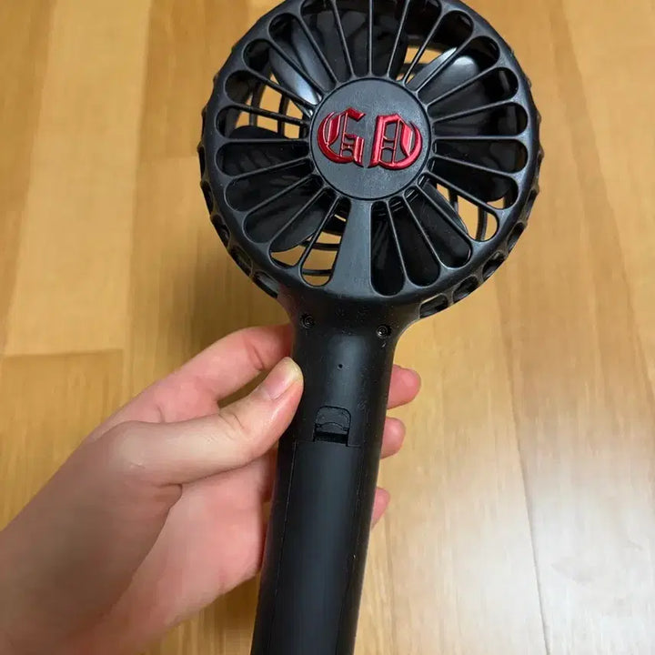 [BUNJANG] BIGBANG G-Dragon Hand Fan / 빅뱅 지드래곤 지디 손 선풍기 핸드팬