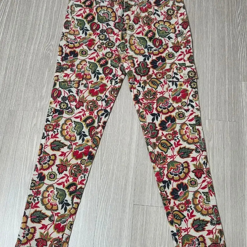 [BUNJANG] Roxy Floral Pattern Cargo Corduroy Pants / ROXY 카고골덴바지 여성팬츠[새상품]