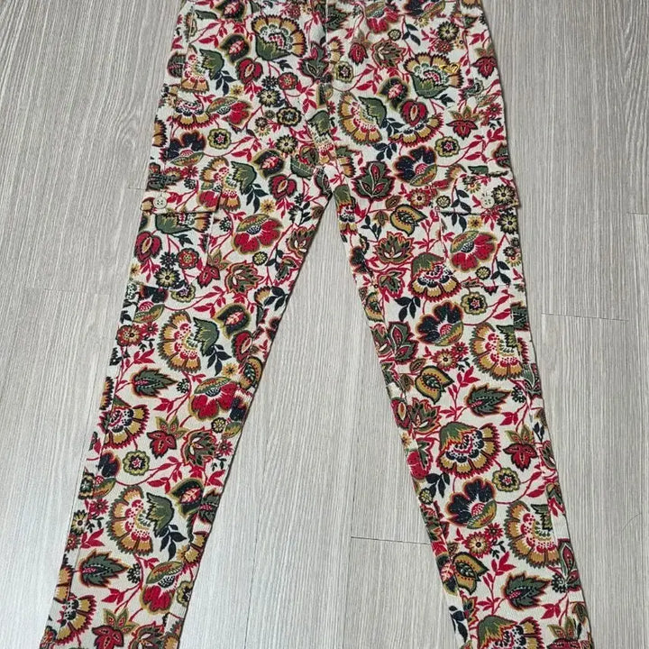 [BUNJANG] Roxy Floral Pattern Cargo Corduroy Pants / ROXY 카고골덴바지 여성팬츠[새상품]