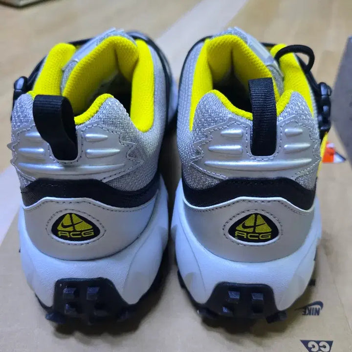 [BUNJANG] ACG Phasad Box Cut Sneakers / ACG 파사드 박스컷 새상품 275 팝니다.