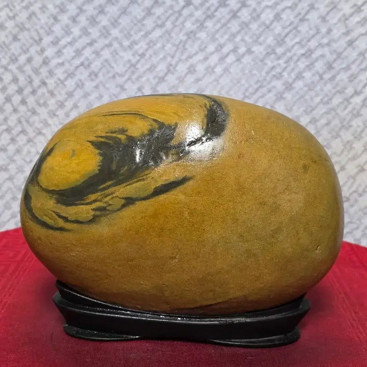 [BUNJANG] Unidentified Object: Natural Stone with Flag Motif / 중국 사천황석 / 삼족깃발 문양석