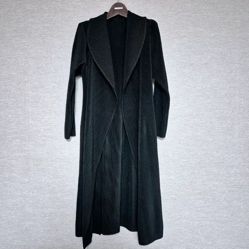 [BUNJANG] ORANGE PLEATS Long Pleated Coat Black / sale플리츠 롱 코트 블랙 .새제품