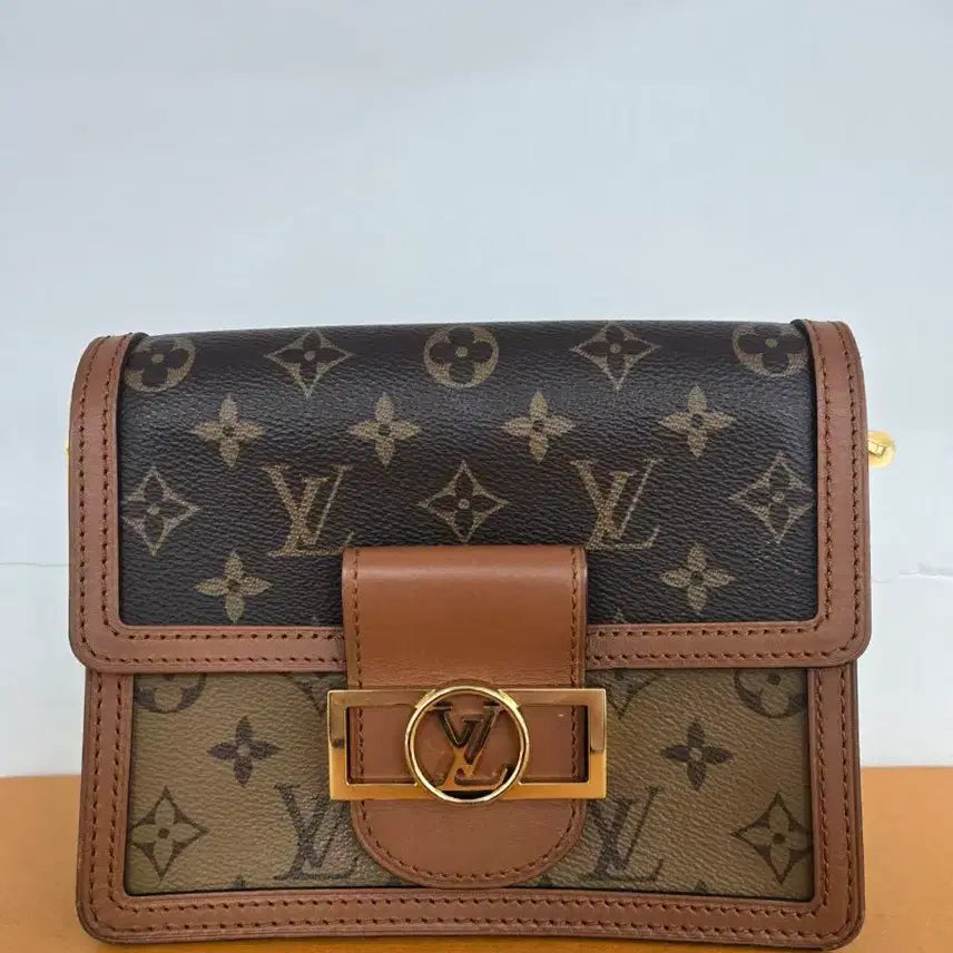 [BUNJANG] Louis Vuitton Mini Dauphine Monogram Handbag / 루이비통 가방 미니 도핀 모노그램 풀구성