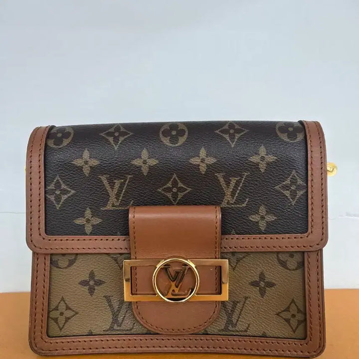 [BUNJANG] Louis Vuitton Mini Dauphine Monogram Handbag / 루이비통 가방 미니 도핀 모노그램 풀구성