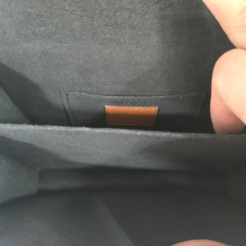 [BUNJANG] Louis Vuitton Mini Dauphine Monogram Handbag / 루이비통 가방 미니 도핀 모노그램 풀구성