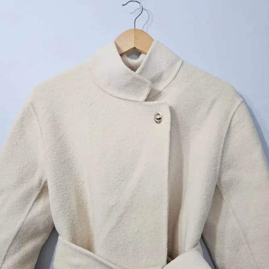 [BUNJANG] Maje Boucle High Neck Belted Half Coat Jacket / 한섬 마쥬 부클 하이넥 벨티드 하프 코트 재킷 55