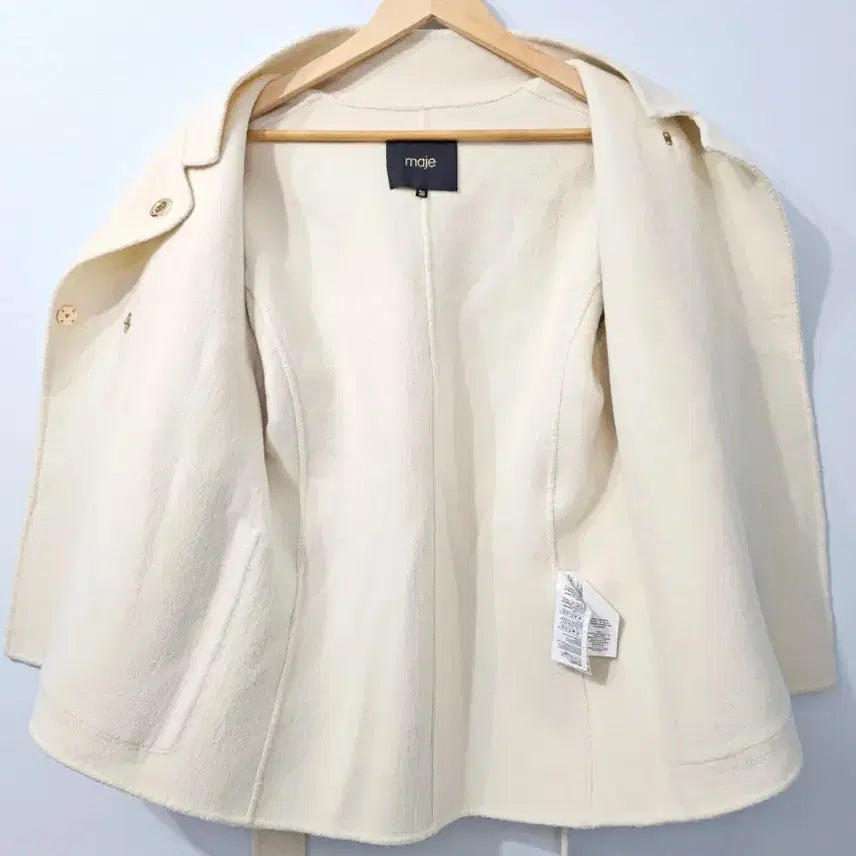 [BUNJANG] Maje Boucle High Neck Belted Half Coat Jacket / 한섬 마쥬 부클 하이넥 벨티드 하프 코트 재킷 55