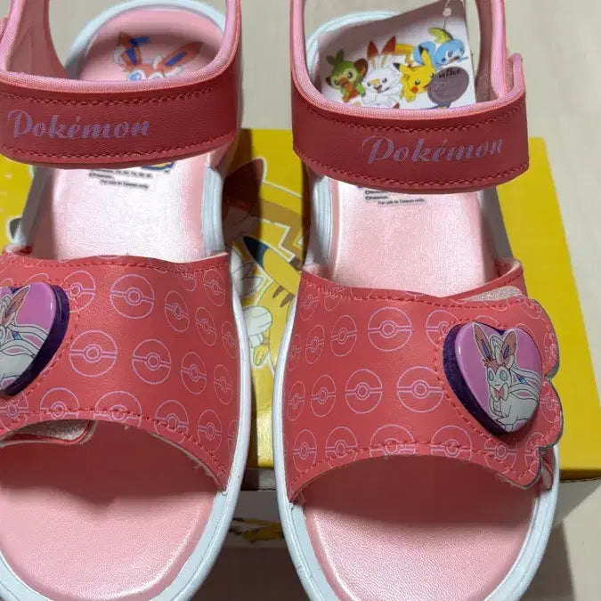 [BUNJANG] Pokemon Nymphia Character Sandals / 포켓몬스터 캐릭터 샌들(대만산)