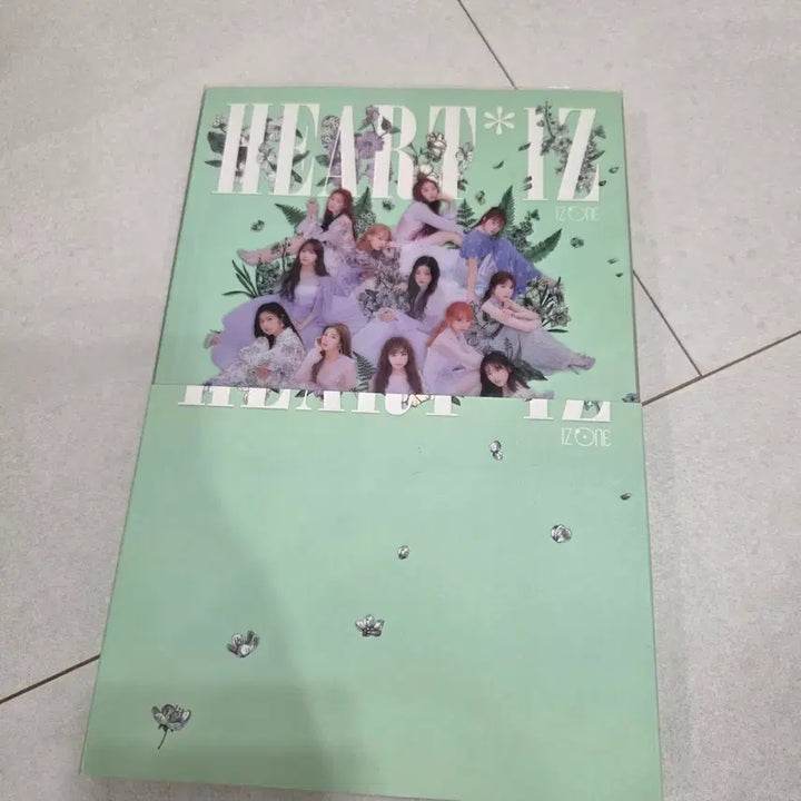 [BUNJANG] IZ*ONE Violeta Unsealed Album / 아이즈원 비올레타 단체ver 개봉앨범