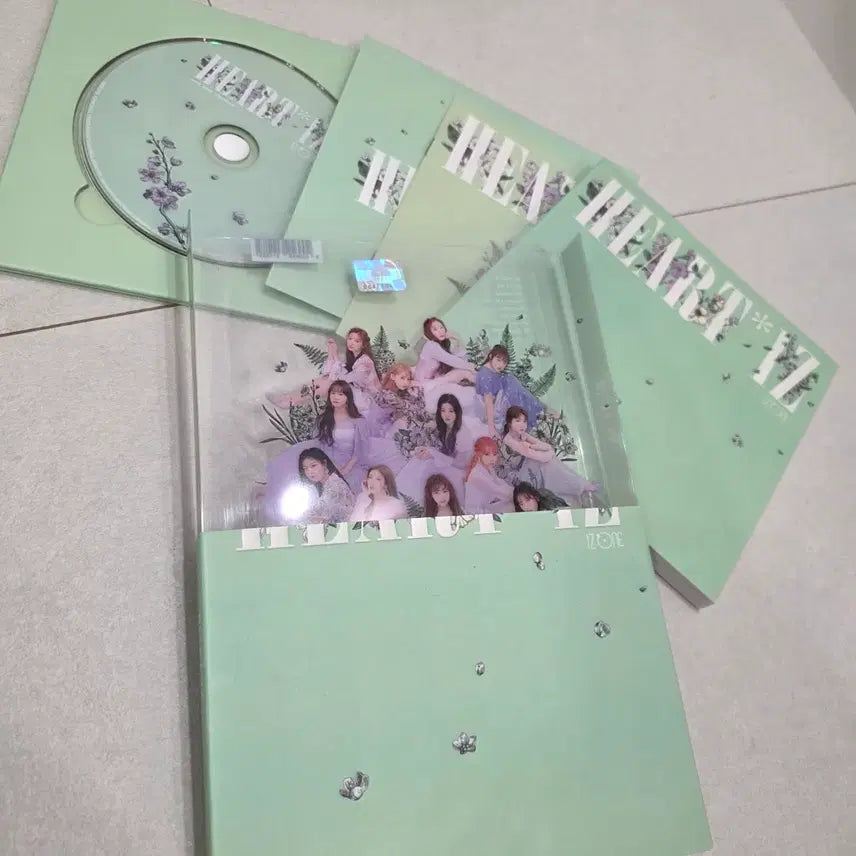 [BUNJANG] IZ*ONE Violeta Unsealed Album / 아이즈원 비올레타 단체ver 개봉앨범
