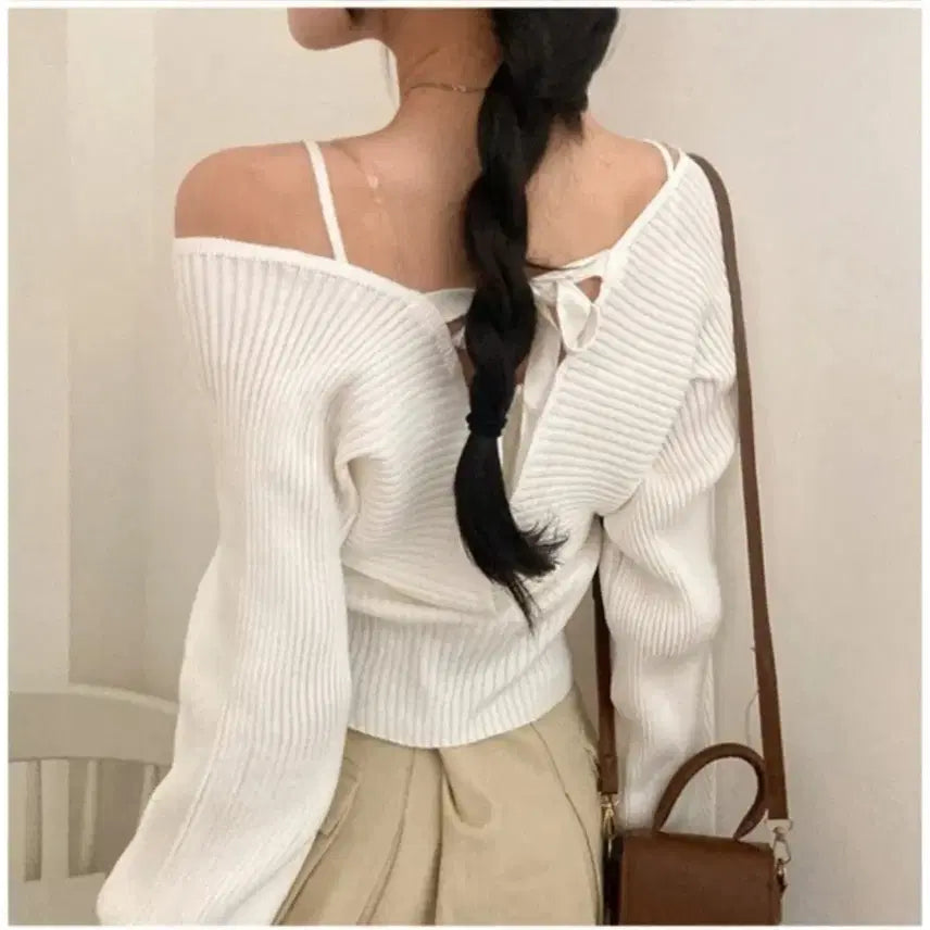 [BUNJANG] Avely Off-Shoulder Ribbed Knit Ivory Top / (새상품) 에이블리 오프숄더 골지 랩 니트 아이보리