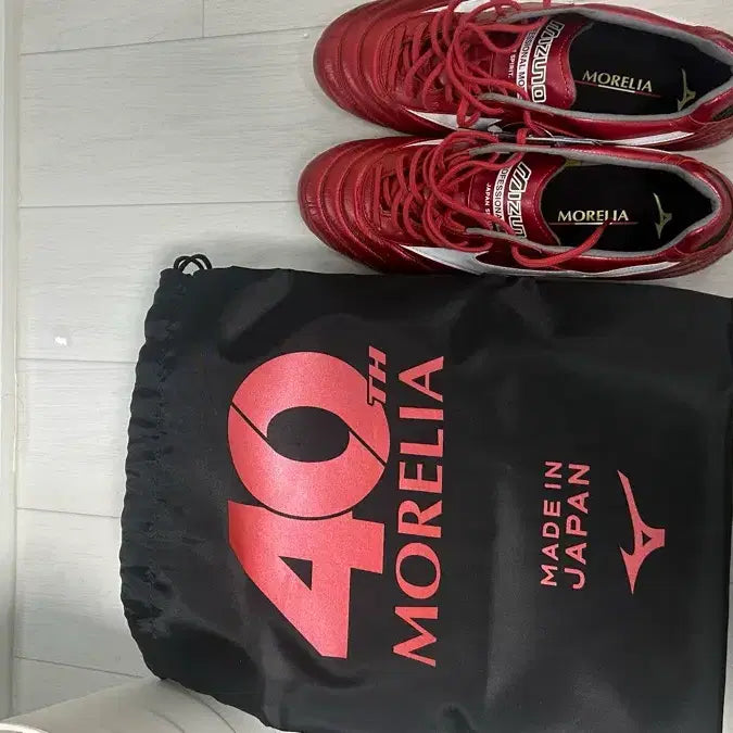 [BUNJANG] Mizuno Morelia 2 40th Anniversary Soccer Cleats / 모렐리아2 40주년 290사이즈