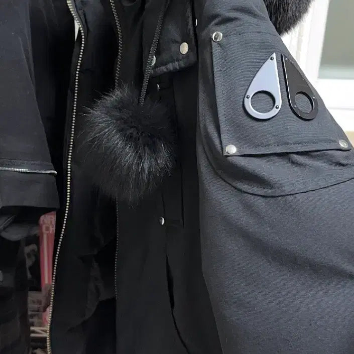 [BUNJANG] Moose Knuckles Bomber Padded Jacket Black / 무스너클 봄버 패딩 블랙