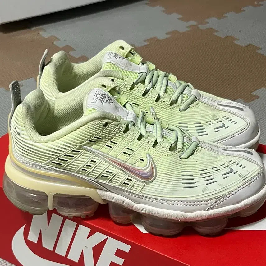[BUNJANG] Nike Air VaporMax 360 Sneakers (230) / 나이키 베이퍼맥스 360 신발 스니커즈 230