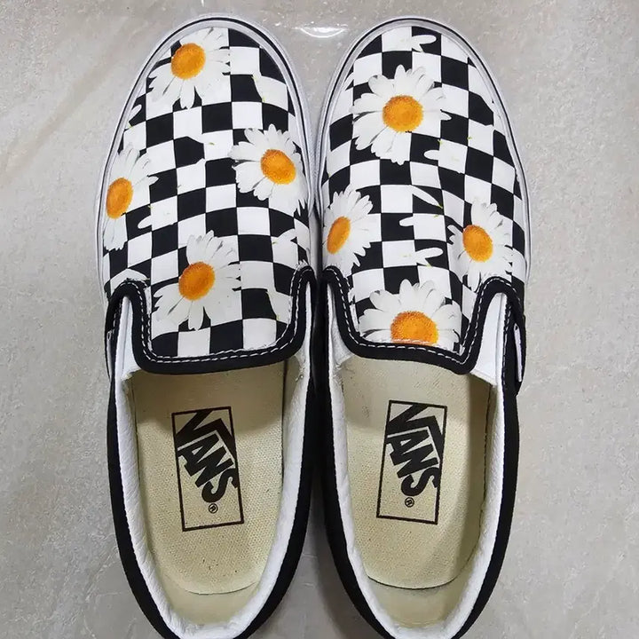 [BUNJANG] Vans Slip-On Checkerboard Daisy Sneakers / 반스 슬립온 바둑판 데이지 남녀공용 스니커즈 VN0A5JMHB0B