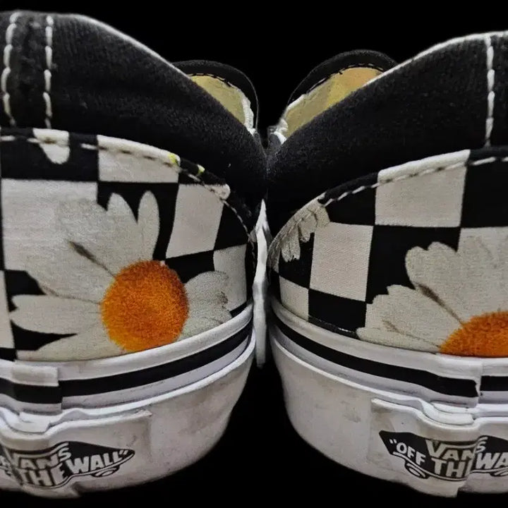 [BUNJANG] Vans Slip-On Checkerboard Daisy Sneakers / 반스 슬립온 바둑판 데이지 남녀공용 스니커즈 VN0A5JMHB0B