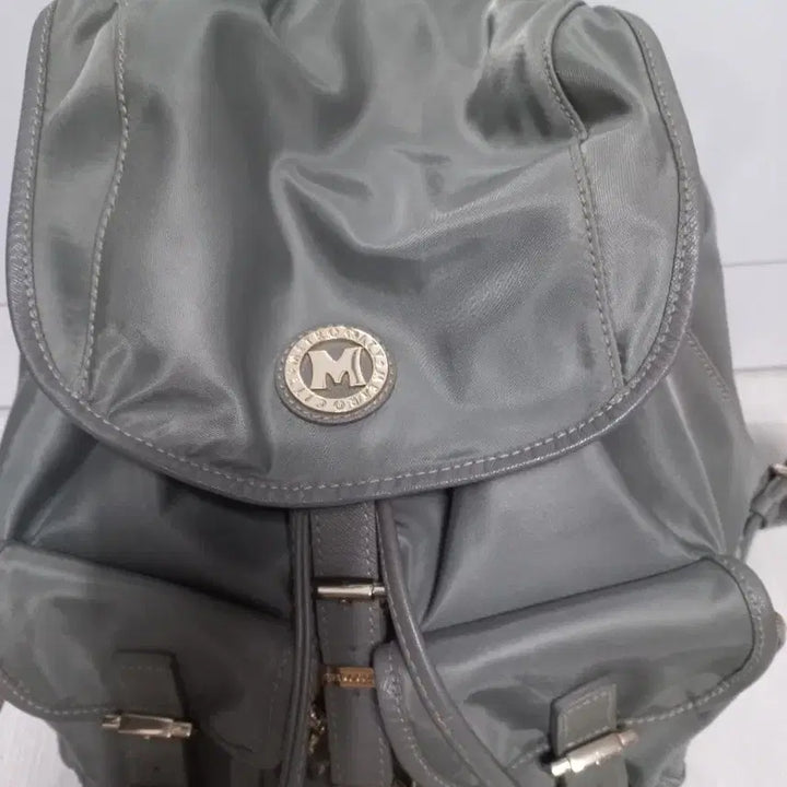 [BUNJANG] Metrocity Fabric Lightweight Backpack - Light Khaki / (미사용)메트로시티 패브릭 경량 백팩. 라이트 카키