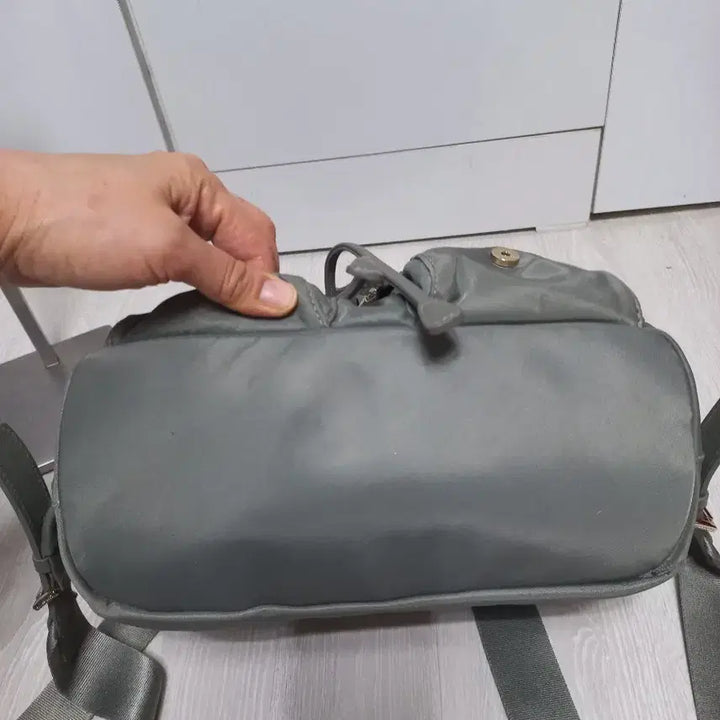 [BUNJANG] Metrocity Fabric Lightweight Backpack - Light Khaki / (미사용)메트로시티 패브릭 경량 백팩. 라이트 카키