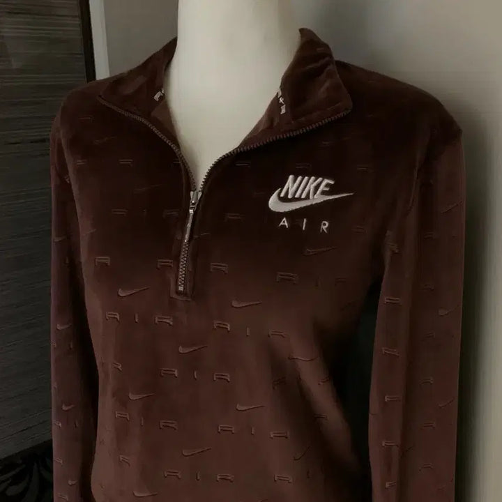 [BUNJANG] Nike Velvet Tracksuit Set / 나이키 벨벳 셋업