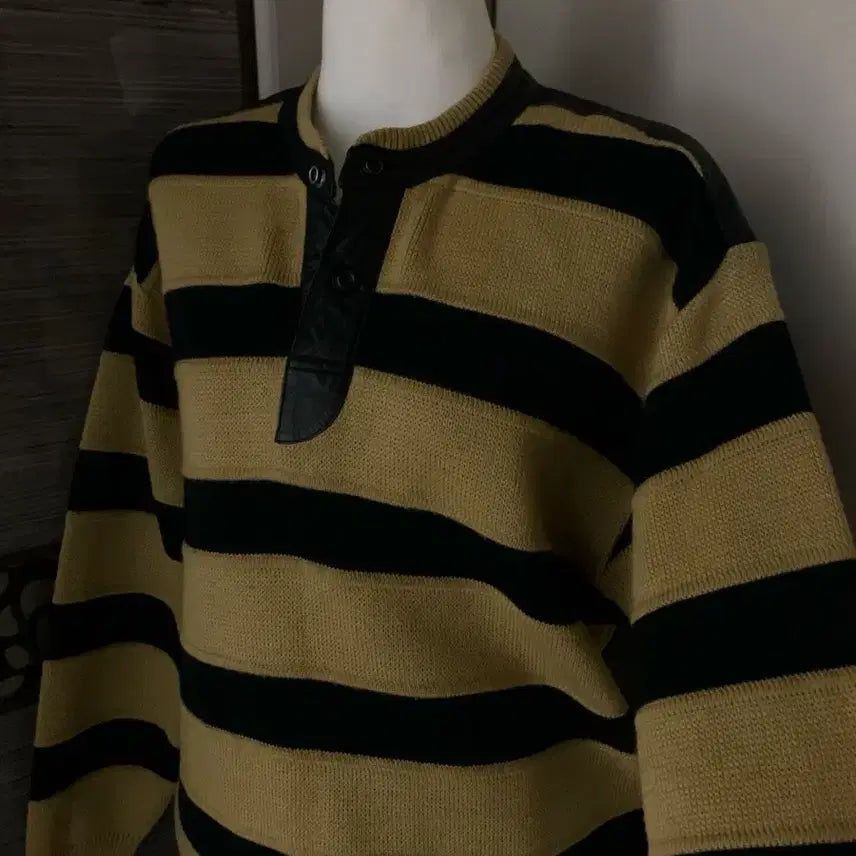 [BUNJANG] Adidas Stripe Leather Knit Sweater / 아디다스 스트라이프 가죽 니트