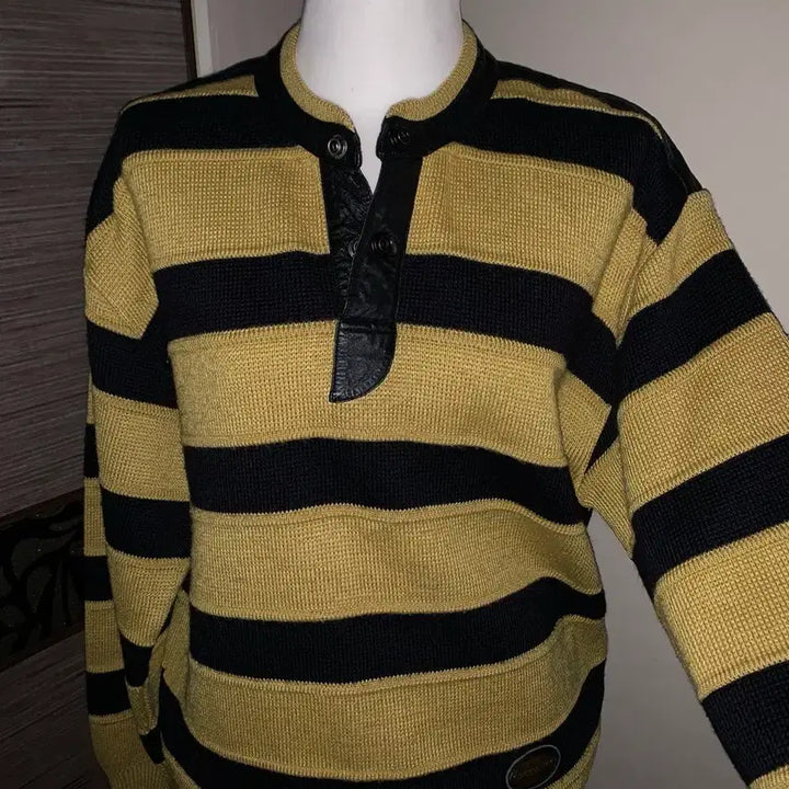 [BUNJANG] Adidas Stripe Leather Knit Sweater / 아디다스 스트라이프 가죽 니트