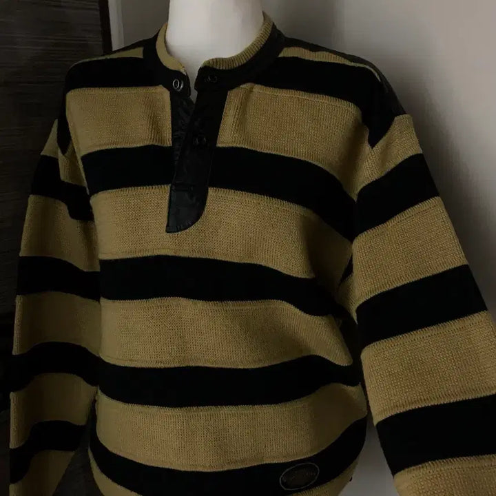 [BUNJANG] Adidas Stripe Leather Knit Sweater / 아디다스 스트라이프 가죽 니트