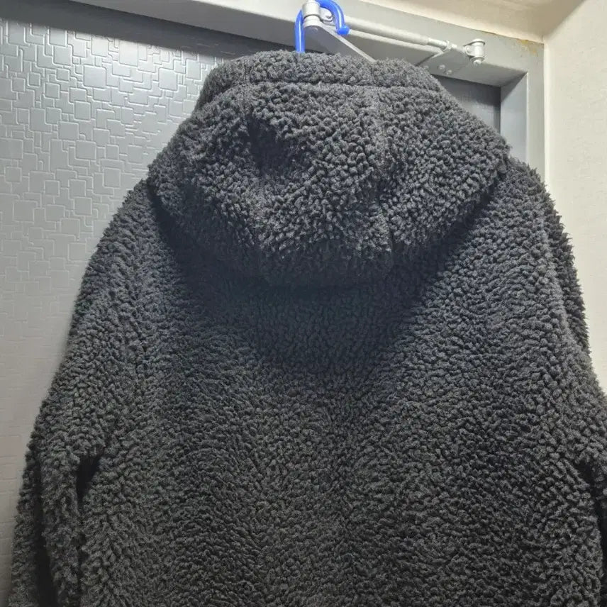 [BUNJANG] National Geographic Fleece Hoodie Black / 내셔널지오그래픽 후리스 후드집업 블랙