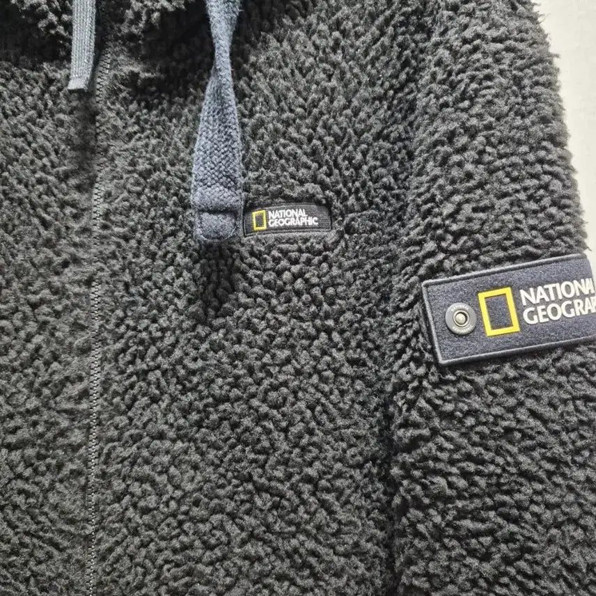 [BUNJANG] National Geographic Fleece Hoodie Black / 내셔널지오그래픽 후리스 후드집업 블랙