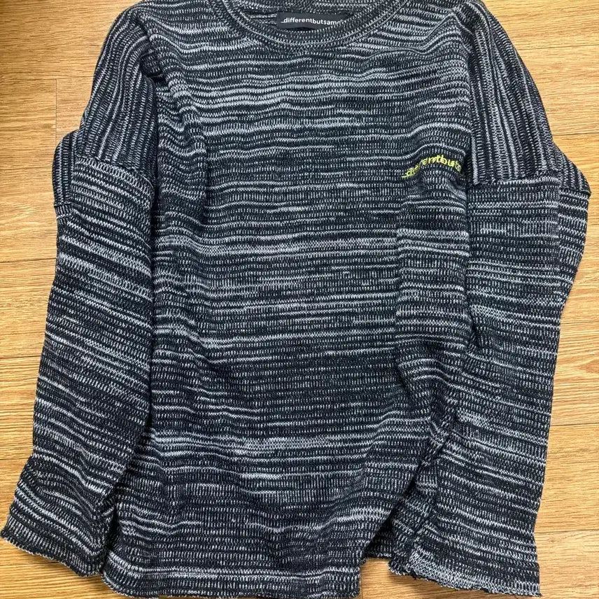 [BUNJANG] Different But Same Knit Sweater / 지민착용)디퍼런트벗세임 니트