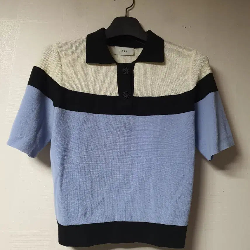 [BUNJANG] LATT 배색 반팔 카라 니트 / 한섬LATT 배색 반팔 카라 니트
