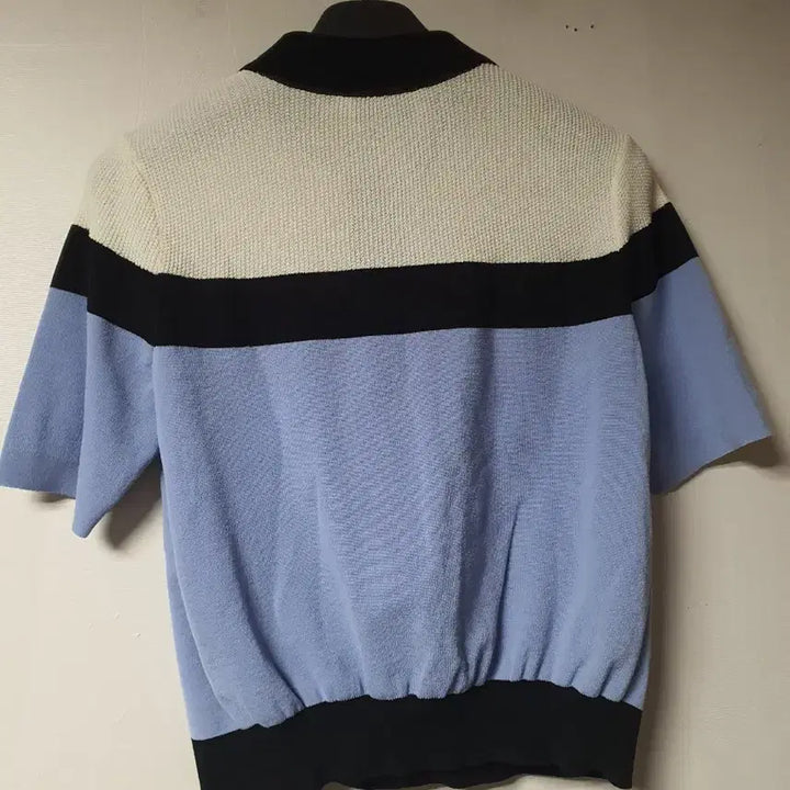 [BUNJANG] LATT 배색 반팔 카라 니트 / 한섬LATT 배색 반팔 카라 니트