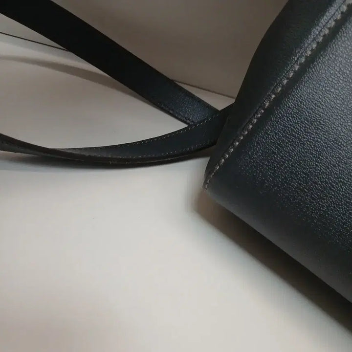 [BUNJANG] Louis Quatorze Crossbody Bag / 루이까또즈 정품 크로스백