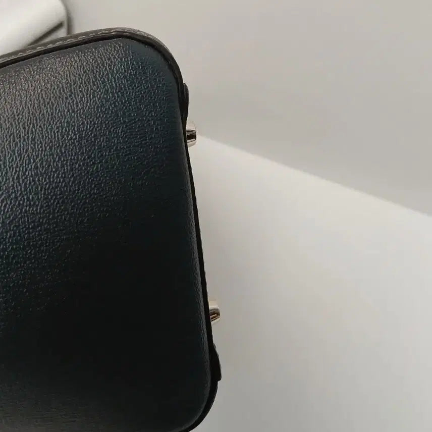 [BUNJANG] Louis Quatorze Crossbody Bag / 루이까또즈 정품 크로스백