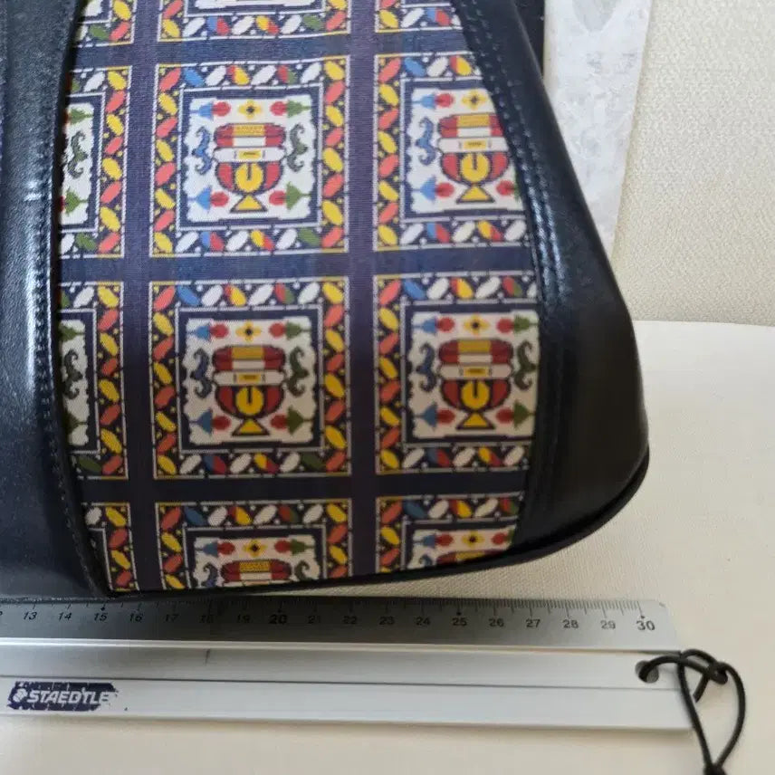 [BUNJANG] Vintage Pattern Leather & Fabric Clutch / 일제 빈티지 패턴 가죽+천 클러치