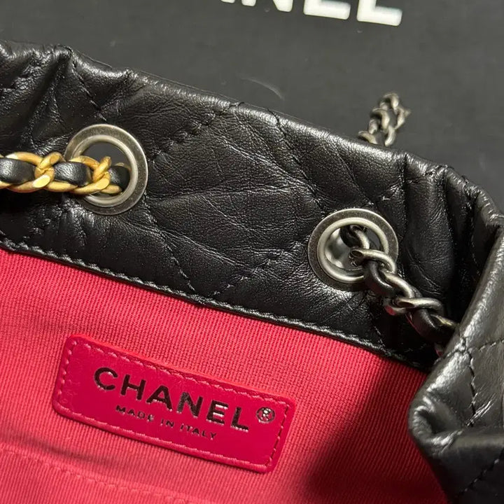 [BUNJANG] Gabrielle Small Black Backpack Full Package / 샤넬 가브리엘 백팩 스몰 블랙 풀구성