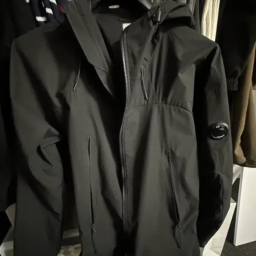 [BUNJANG] CP Company Hoodie Windbreaker Jacket Black / CP컴퍼니 후드 윈드브레이커 자켓 블랙